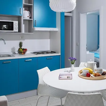 In Aminess Port 9 Residence, With Pools Apartamento